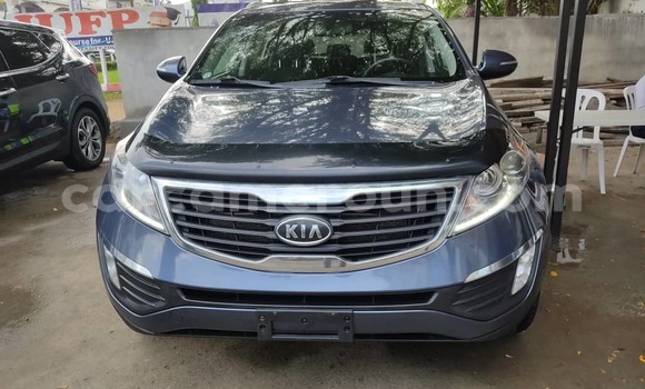 Sayi Imported Kia Sportage Blue Mota in Douala a Ƙasar Kamaru Sayi Imported Kia Sportage Blue Mota in Douala a Ƙasar Kamaru