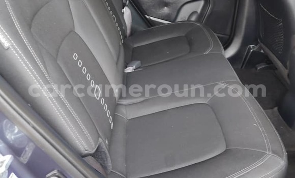 Sayi Imported Kia Sportage Blue Mota in Douala a Ƙasar Kamaru Sayi Imported Kia Sportage Blue Mota in Douala a Ƙasar Kamaru