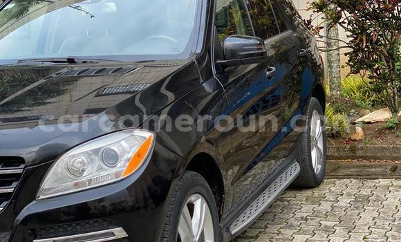 Sayi Imported Mercedes‒Benz ML–Class Black Mota in Douala a Ƙasar Kamaru Sayi Imported Mercedes‒Benz ML–Class Black Mota in Douala a Ƙasar Kamaru