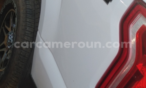 Sayi Imported Ford F–150 White Mota in Douala a Ƙasar Kamaru Sayi Imported Ford F–150 White Mota in Douala a Ƙasar Kamaru