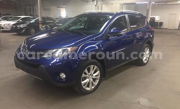 Sayi Imported Toyota RAV4 Blue Mota in Douala a Ƙasar Kamaru Sayi Imported Toyota RAV4 Blue Mota in Douala a Ƙasar Kamaru