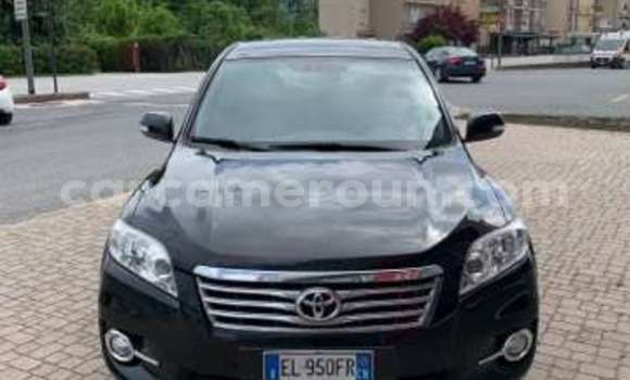 Acheter Occasion Voiture Toyota RAV4 Noir à Yaoundé, Central Cameroon Acheter Occasion Voiture Toyota RAV4 Noir à Yaoundé, Central Cameroon