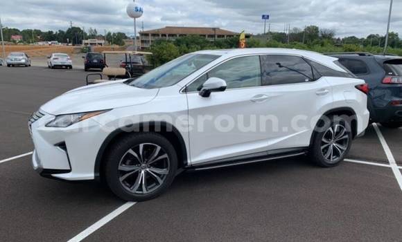 Sayi Na hannu Lexus RX 350 White Mota in Yaounde a Babban Kamaru Sayi Na hannu Lexus RX 350 White Mota in Yaounde a Babban Kamaru