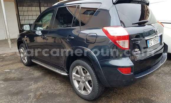 Acheter Occasion Voiture Toyota RAV4 Beige à Douala, Littoral Cameroon Acheter Occasion Voiture Toyota RAV4 Beige à Douala, Littoral Cameroon