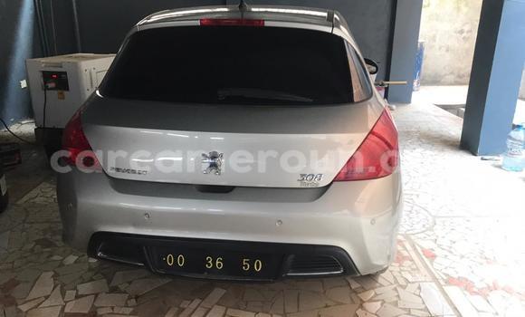 Sayi Imported Peugeot 308 Azurfa Mota in Douala a Ƙasar Kamaru Sayi Imported Peugeot 308 Azurfa Mota in Douala a Ƙasar Kamaru