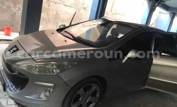 Sayi Imported Peugeot 308 Azurfa Mota in Douala a Ƙasar Kamaru Sayi Imported Peugeot 308 Azurfa Mota in Douala a Ƙasar Kamaru