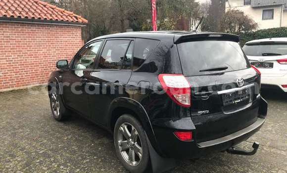 Acheter Occasion Voiture Toyota RAV4 Beige à Yaoundé, Central Cameroon Acheter Occasion Voiture Toyota RAV4 Beige à Yaoundé, Central Cameroon