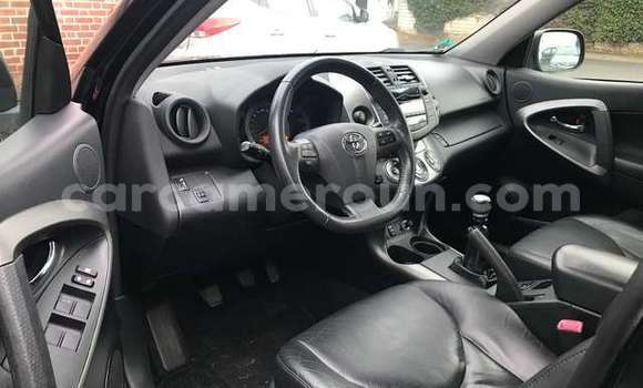 Acheter Occasion Voiture Toyota RAV4 Beige à Yaoundé, Central Cameroon Acheter Occasion Voiture Toyota RAV4 Beige à Yaoundé, Central Cameroon