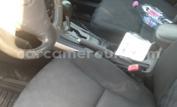 Sayi Imported Toyota Corolla Black Mota in Douala a Ƙasar Kamaru Sayi Imported Toyota Corolla Black Mota in Douala a Ƙasar Kamaru