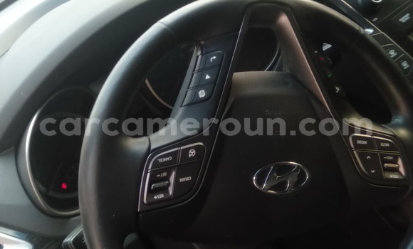 Sayi Imported Hyundai Santa Fe Black Mota in Douala a Ƙasar Kamaru Sayi Imported Hyundai Santa Fe Black Mota in Douala a Ƙasar Kamaru