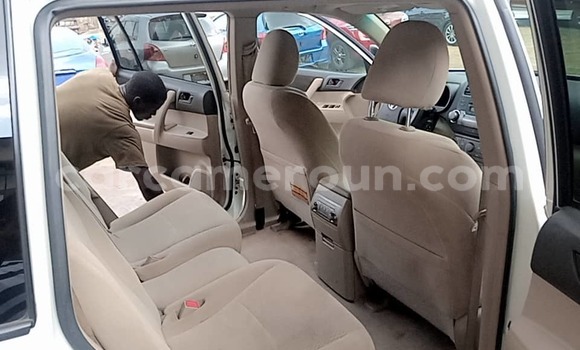 Acheter Neuf Voiture Toyota Highlander Blanc à Douala, Littoral Cameroon Acheter Neuf Voiture Toyota Highlander Blanc à Douala, Littoral Cameroon
