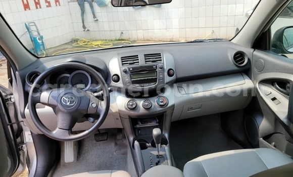 Acheter Neuf Voiture Toyota RAV4 Autre à Douala, Littoral Cameroon Acheter Neuf Voiture Toyota RAV4 Autre à Douala, Littoral Cameroon
