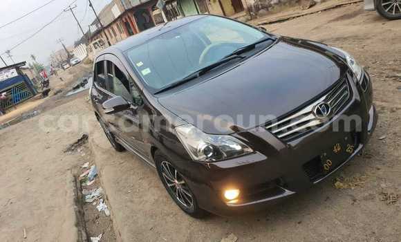 Sayi Sabo Toyota Blade Sauran Mota in Douala a Ƙasar Kamaru Sayi Sabo Toyota Blade Sauran Mota in Douala a Ƙasar Kamaru