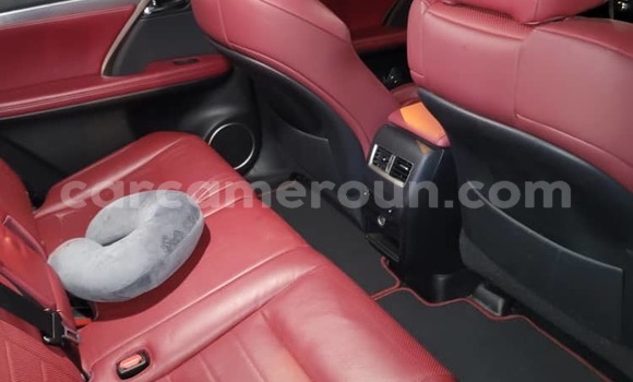 Sayi Imported Lexus RX 350 Azurfa Mota in Douala a Ƙasar Kamaru Sayi Imported Lexus RX 350 Azurfa Mota in Douala a Ƙasar Kamaru