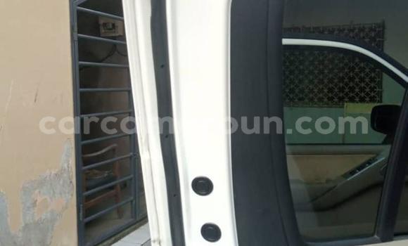 Acheter Neuf Voiture Nissan Pathfinder Blanc à Douala, Littoral Cameroon Acheter Neuf Voiture Nissan Pathfinder Blanc à Douala, Littoral Cameroon