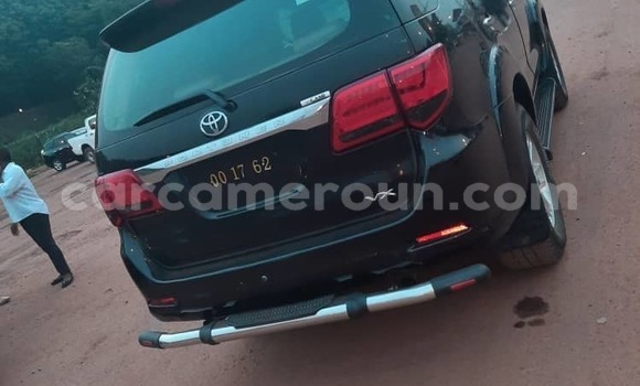 Acheter Occasion Voiture Toyota Fortuner Noir à Douala, Littoral Cameroon Acheter Occasion Voiture Toyota Fortuner Noir à Douala, Littoral Cameroon
