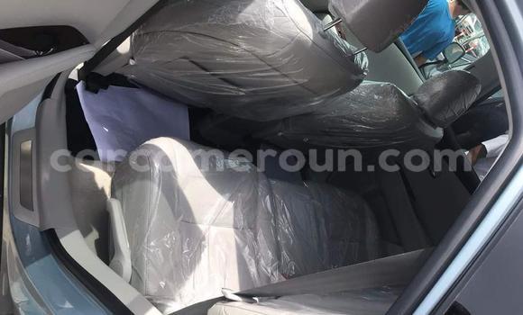 Sayi Na hannu Lexus RX 350 Azurfa Mota in Douala a Ƙasar Kamaru Sayi Na hannu Lexus RX 350 Azurfa Mota in Douala a Ƙasar Kamaru