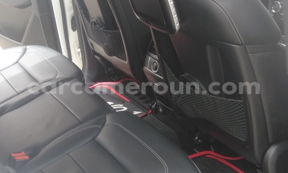 Sayi Imported Mercedes‒Benz ML–Class White Mota in Douala a Ƙasar Kamaru Sayi Imported Mercedes‒Benz ML–Class White Mota in Douala a Ƙasar Kamaru