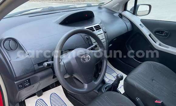 Acheter Occasion Voiture Toyota Yaris Rouge à Eséka, Central Cameroon Acheter Occasion Voiture Toyota Yaris Rouge à Eséka, Central Cameroon