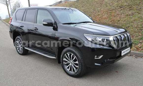 Acheter Occasion Voiture Toyota Land Cruiser Prado Noir à Yaoundé, Central Cameroon Acheter Occasion Voiture Toyota Land Cruiser Prado Noir à Yaoundé, Central Cameroon
