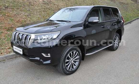 Acheter Occasion Voiture Toyota Land Cruiser Prado Noir à Yaoundé, Central Cameroon Acheter Occasion Voiture Toyota Land Cruiser Prado Noir à Yaoundé, Central Cameroon