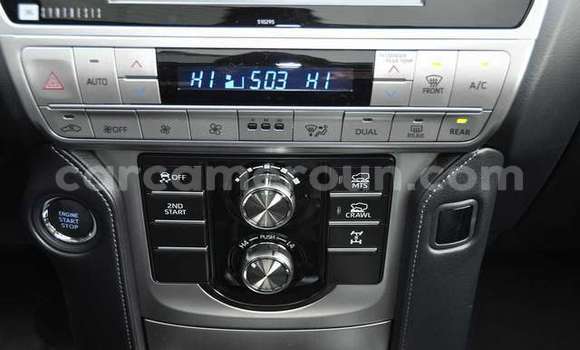 Acheter Occasion Voiture Toyota Land Cruiser Prado Noir à Yaoundé, Central Cameroon Acheter Occasion Voiture Toyota Land Cruiser Prado Noir à Yaoundé, Central Cameroon