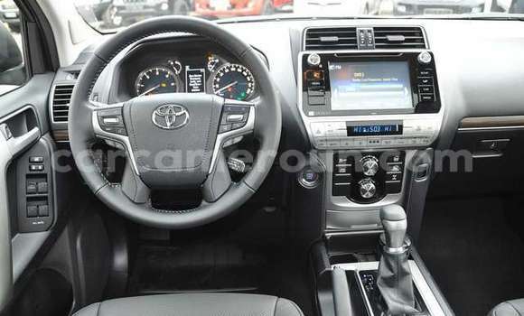 Acheter Occasion Voiture Toyota Land Cruiser Prado Noir à Yaoundé, Central Cameroon Acheter Occasion Voiture Toyota Land Cruiser Prado Noir à Yaoundé, Central Cameroon