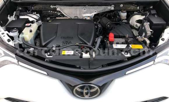 Acheter Occasion Voiture Toyota RAV4 Blanc à Yaoundé, Central Cameroon Acheter Occasion Voiture Toyota RAV4 Blanc à Yaoundé, Central Cameroon