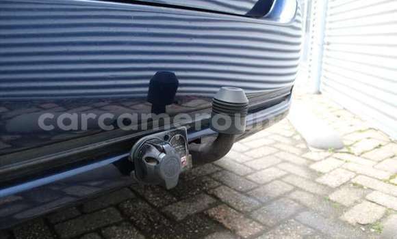 Sayi Na hannu Toyota Corolla Blue Mota in Yaounde a Babban Kamaru Sayi Na hannu Toyota Corolla Blue Mota in Yaounde a Babban Kamaru