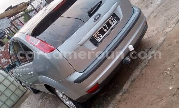 Sayi Sabo Ford Focus Azurfa Mota in Douala a Ƙasar Kamaru Sayi Sabo Ford Focus Azurfa Mota in Douala a Ƙasar Kamaru