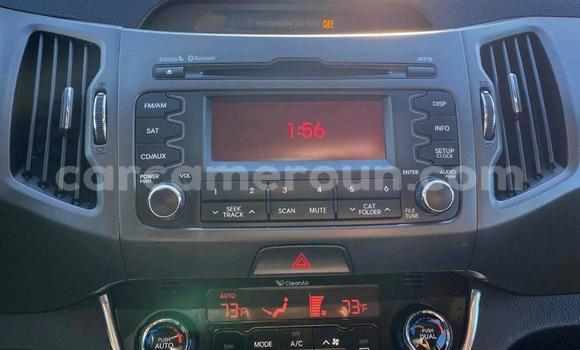 Sayi Imported Kia Sportage Red Mota in Douala a Ƙasar Kamaru Sayi Imported Kia Sportage Red Mota in Douala a Ƙasar Kamaru