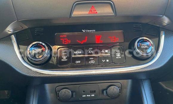 Sayi Imported Kia Sportage Red Mota in Douala a Ƙasar Kamaru Sayi Imported Kia Sportage Red Mota in Douala a Ƙasar Kamaru