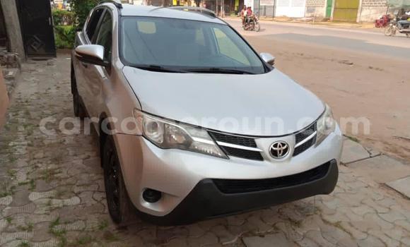 Acheter Import Voiture Toyota RAV4 Autre à Douala, Littoral Cameroon Acheter Import Voiture Toyota RAV4 Autre à Douala, Littoral Cameroon