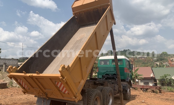 Sayi Na hannu Mercedes‒Benz 2638 Green Babbar mota in Douala a Ƙasar Kamaru Sayi Na hannu Mercedes‒Benz 2638 Green Babbar mota in Douala a Ƙasar Kamaru