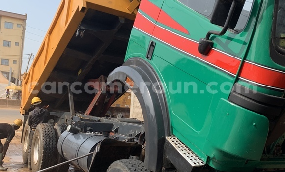 Sayi Na hannu Mercedes‒Benz 2638 Green Babbar mota in Douala a Ƙasar Kamaru Sayi Na hannu Mercedes‒Benz 2638 Green Babbar mota in Douala a Ƙasar Kamaru