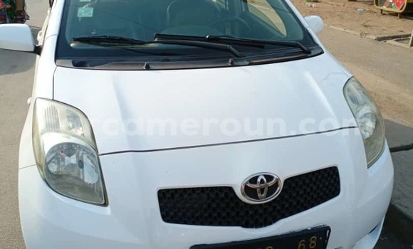 Acheter Neuf Voiture Toyota Yaris Blanc à Douala, Littoral Cameroon Acheter Neuf Voiture Toyota Yaris Blanc à Douala, Littoral Cameroon
