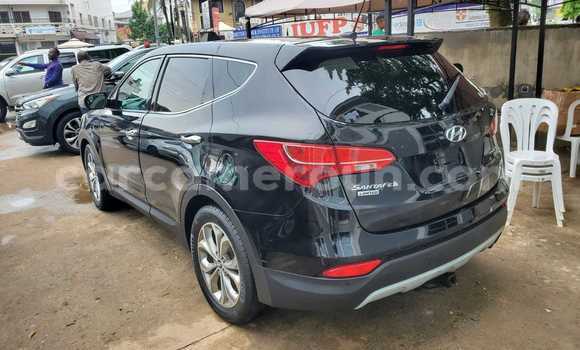 Sayi Imported Hyundai Santa Fe Black Mota in Douala a Ƙasar Kamaru Sayi Imported Hyundai Santa Fe Black Mota in Douala a Ƙasar Kamaru