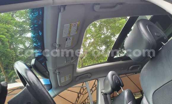 Sayi Imported Hyundai Santa Fe Black Mota in Douala a Ƙasar Kamaru Sayi Imported Hyundai Santa Fe Black Mota in Douala a Ƙasar Kamaru