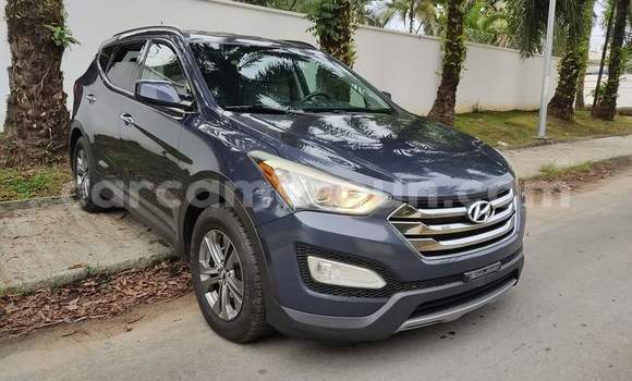 Acheter Occasion Voiture Hyundai Santa Fe Bleu à Douala, Littoral Cameroon Acheter Occasion Voiture Hyundai Santa Fe Bleu à Douala, Littoral Cameroon