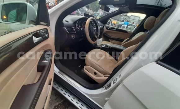 Acheter Neuf Voiture Mercedes Viano Autre à Douala, Littoral Cameroon Acheter Neuf Voiture Mercedes Viano Autre à Douala, Littoral Cameroon