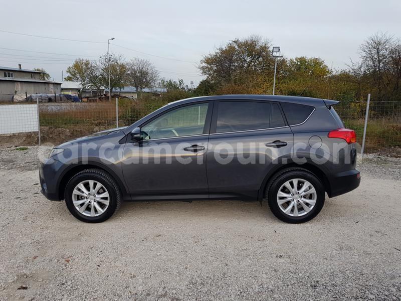 Big with watermark toyota rav4 north cameroon garoua 7994