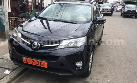 Sayi Imported Toyota RAV4 Black Mota in Douala a Ƙasar Kamaru Sayi Imported Toyota RAV4 Black Mota in Douala a Ƙasar Kamaru