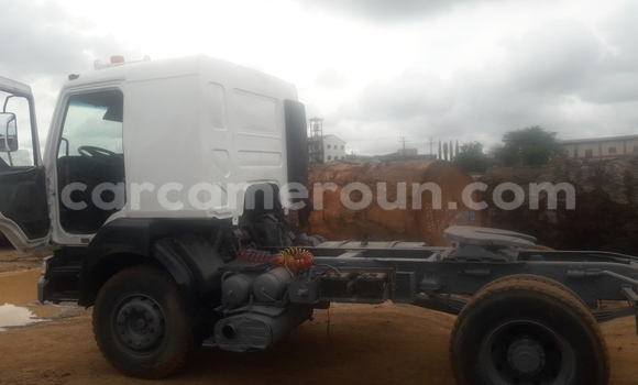 Buy Used Renault Kerax White Truck in Douala in Littoral Cameroon Buy Used Renault Kerax White Truck in Douala in Littoral Cameroon