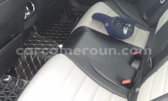 Sayi Imported Mercedes‒Benz C–Class Black Mota in Douala a Ƙasar Kamaru Sayi Imported Mercedes‒Benz C–Class Black Mota in Douala a Ƙasar Kamaru