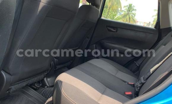 Sayi Na hannu Suzuki Vitara Blue Mota in Douala a Ƙasar Kamaru Sayi Na hannu Suzuki Vitara Blue Mota in Douala a Ƙasar Kamaru