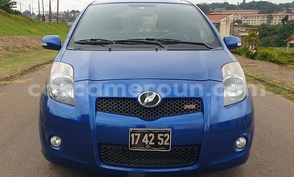 Acheter Neuf Voiture Toyota Yaris Bleu à Yaoundé, Central Cameroon Acheter Neuf Voiture Toyota Yaris Bleu à Yaoundé, Central Cameroon