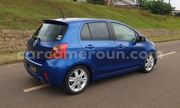 Acheter Neuf Voiture Toyota Yaris Bleu à Yaoundé, Central Cameroon Acheter Neuf Voiture Toyota Yaris Bleu à Yaoundé, Central Cameroon