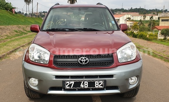 Acheter Neuf Voiture Toyota RAV4 Rouge à Yaoundé, Central Cameroon Acheter Neuf Voiture Toyota RAV4 Rouge à Yaoundé, Central Cameroon