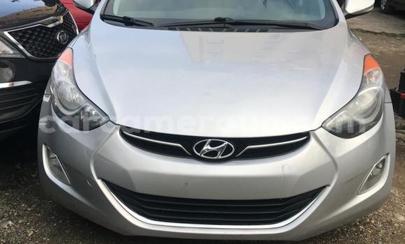 Acheter Neuf Voiture Hyundai Elantra Blanc à Douala, Littoral Cameroon Acheter Neuf Voiture Hyundai Elantra Blanc à Douala, Littoral Cameroon