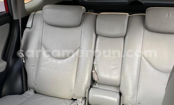 Sayi Sabo Toyota RAV4 Red Mota in Douala a Ƙasar Kamaru Sayi Sabo Toyota RAV4 Red Mota in Douala a Ƙasar Kamaru